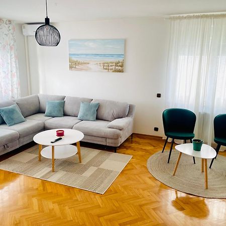 Apartman Bago Deluxe Near Zagreb Airport Velika Gorica Luaran gambar